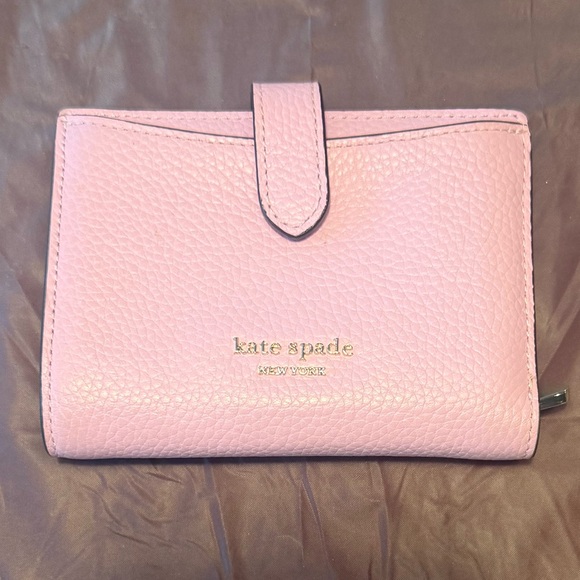 kate spade Hudson Small Pink Pebbled Leather Snap Wallet with Gold Logo - Picture 2 of 8